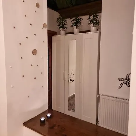 Home Central Apartment